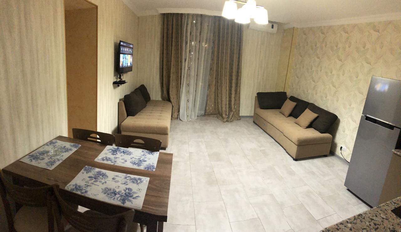 Apart Hotel In Black Sea Tower Batumi Exterior foto